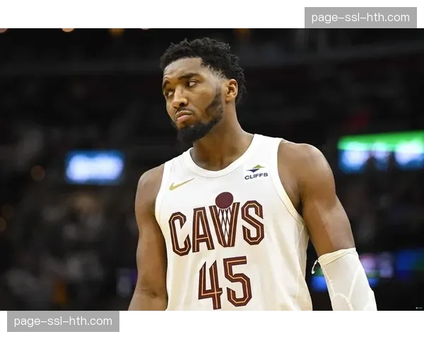 消息：米切尔爆砍50分，骑士力克雄鹿巩固东部第二排名